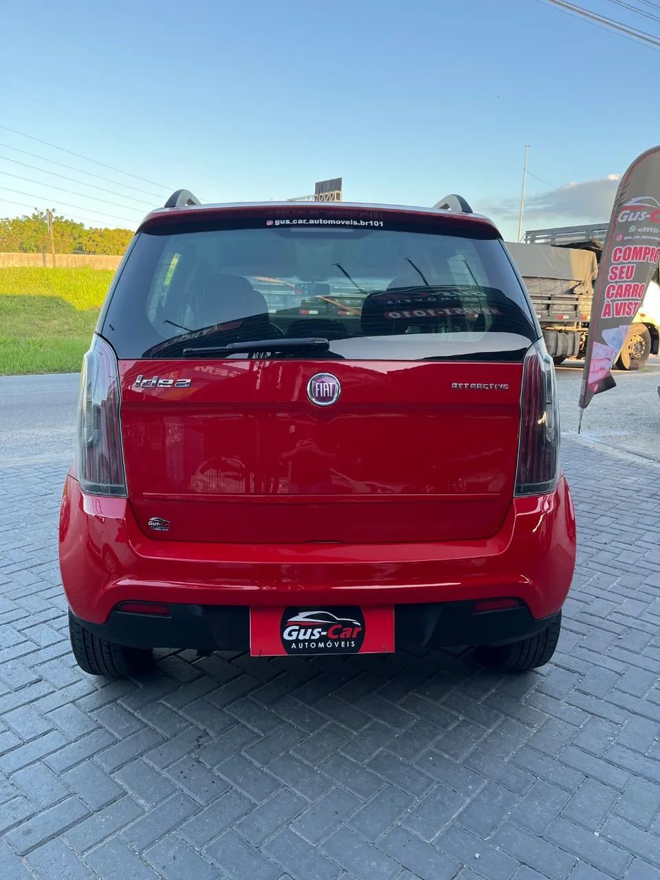 Fiat Idea Attractive 1.4 Fire Flex 8V 5P 2014 - Foto 5