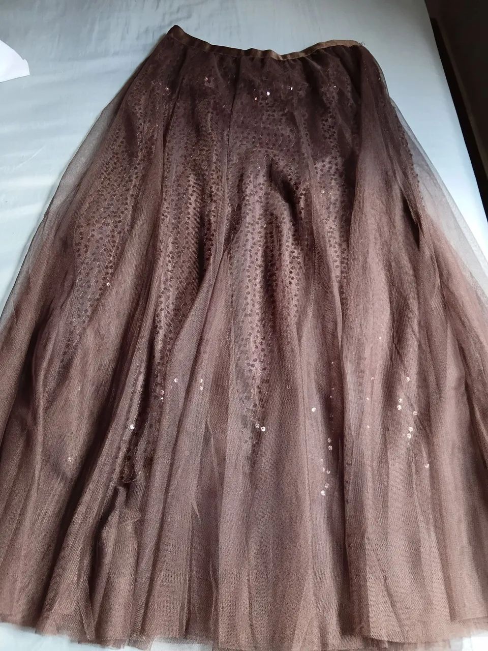 Saia tule com paetê GG 