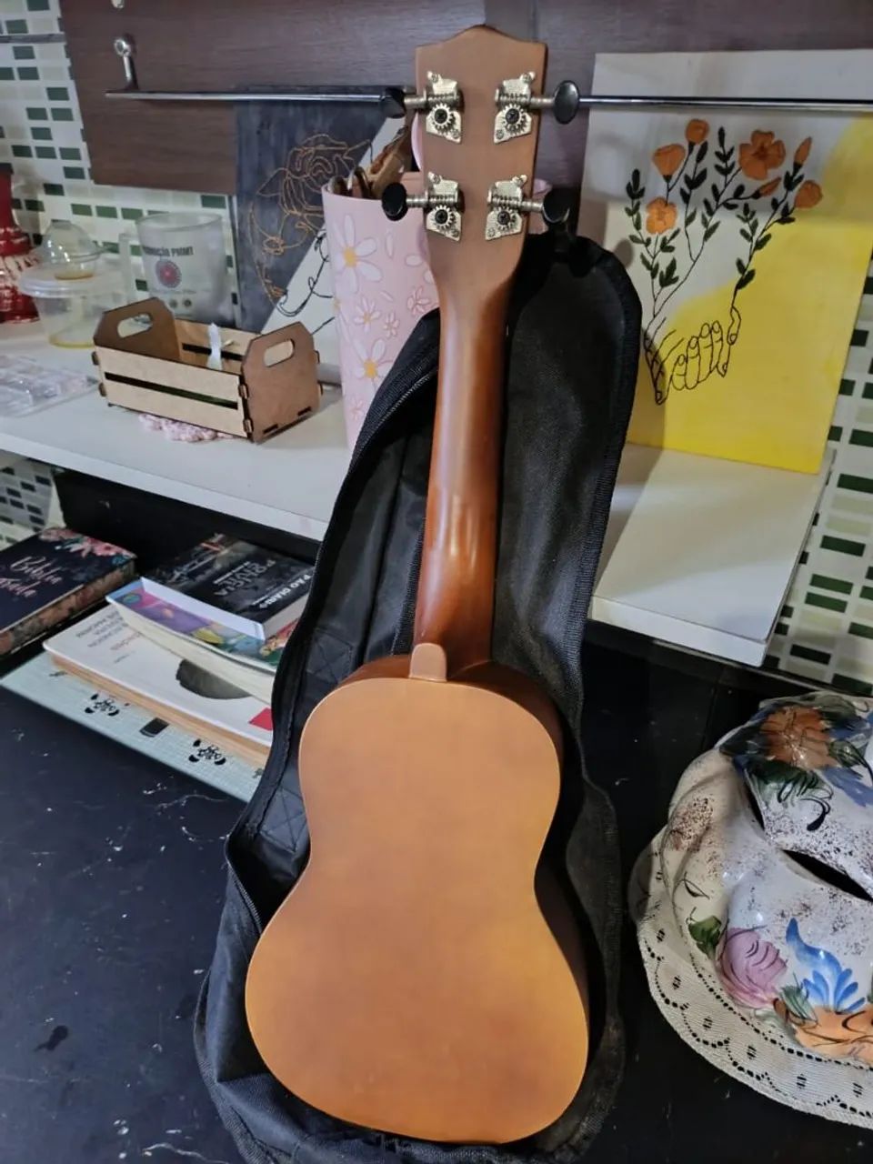 Ukulele Soprano Stagg US-NAT (Com Capa)  - Foto 2