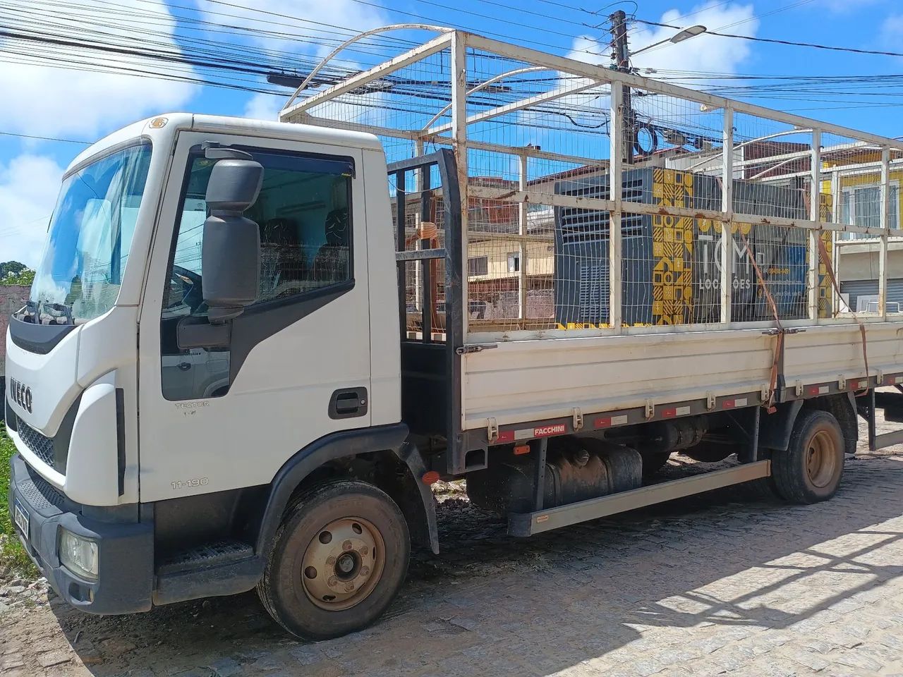 Caminhão Iveco  - Foto 3
