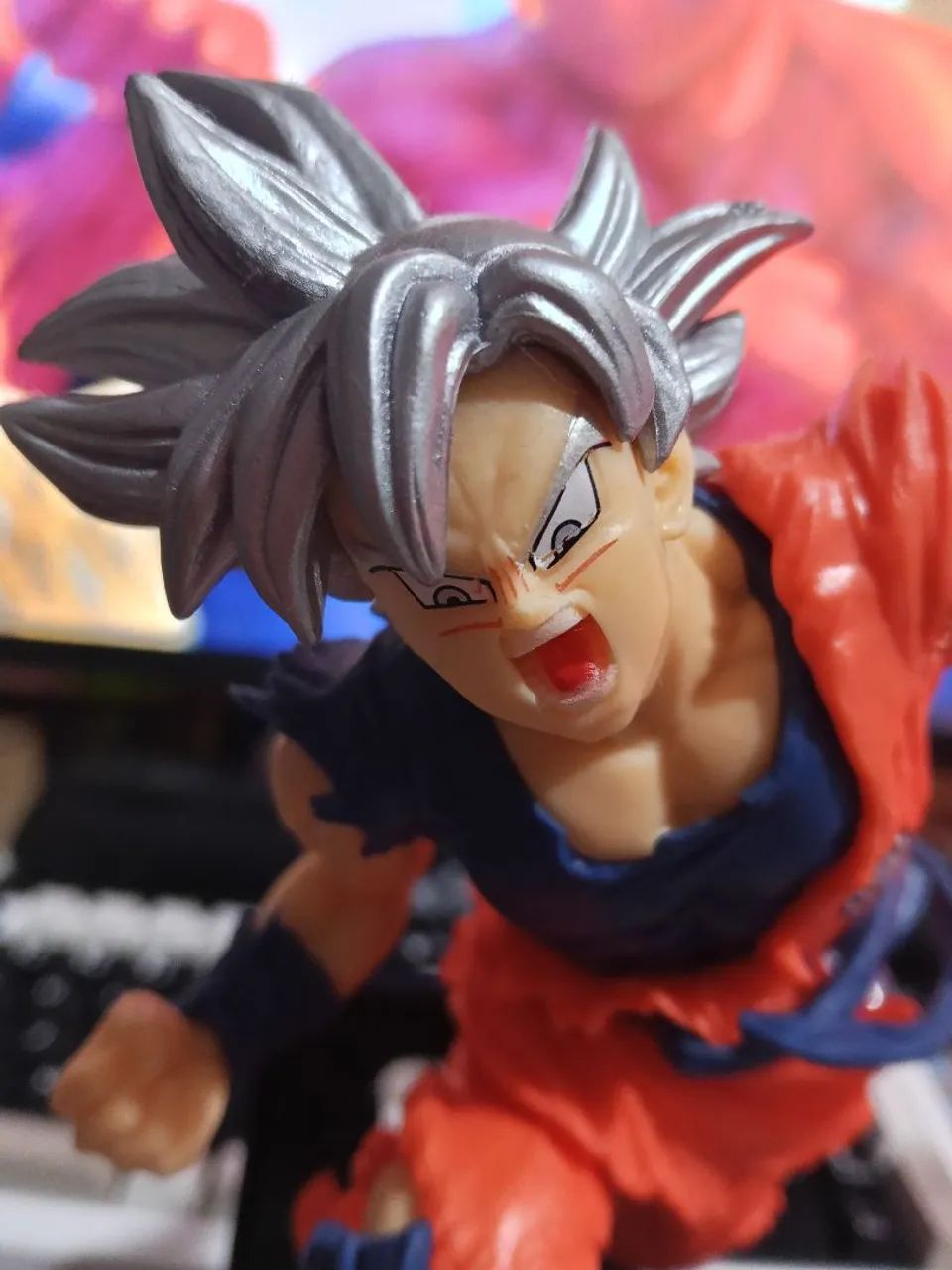 Action figure Goku MUI (CC) - Foto 2