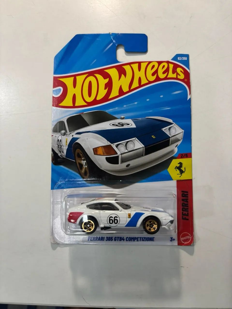 carrinho de hot wheels  