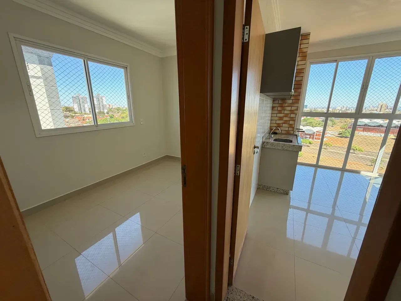 Cobertura Duplex com 5 Quartos(4 Suítes) À Venda ou Locável - Foto 2