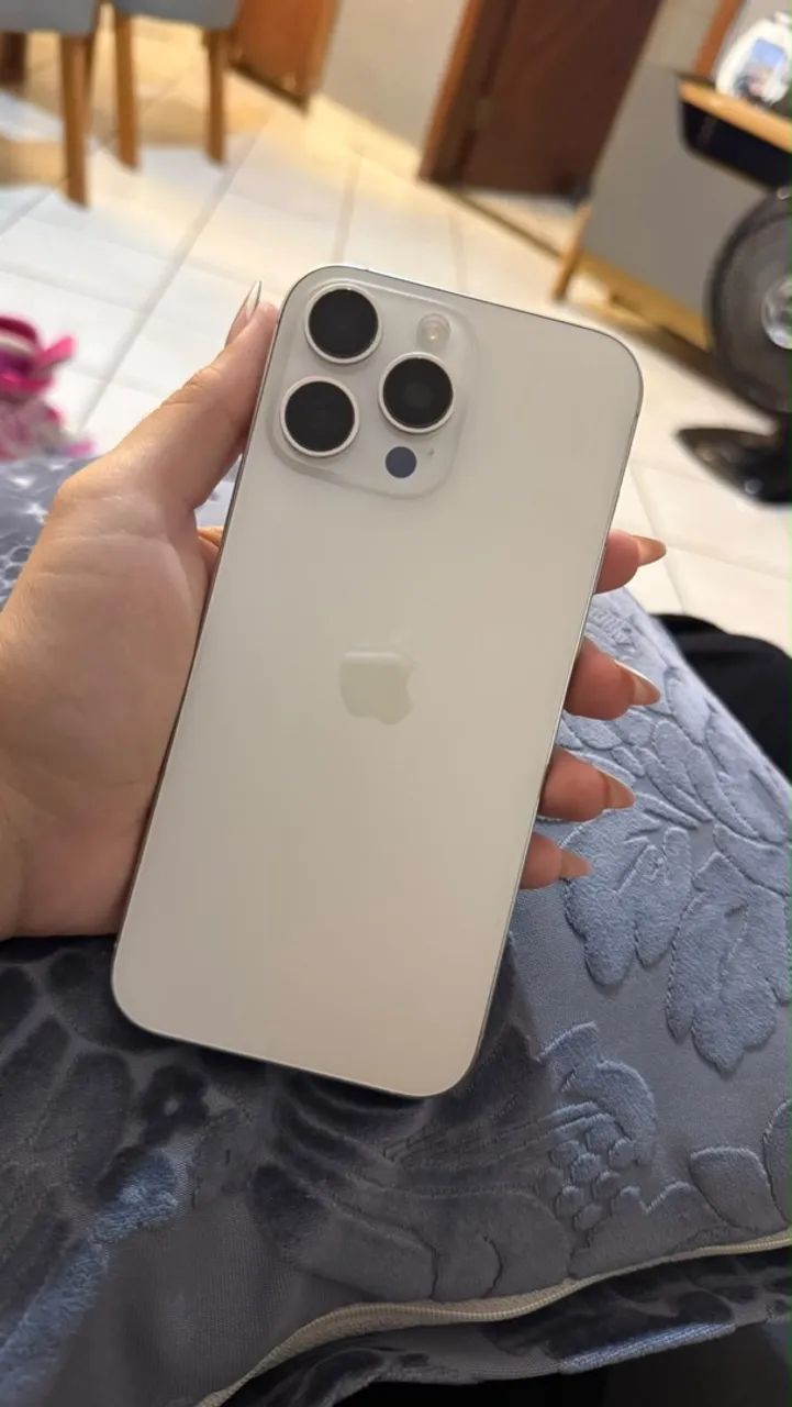 iPhone 16 pro max