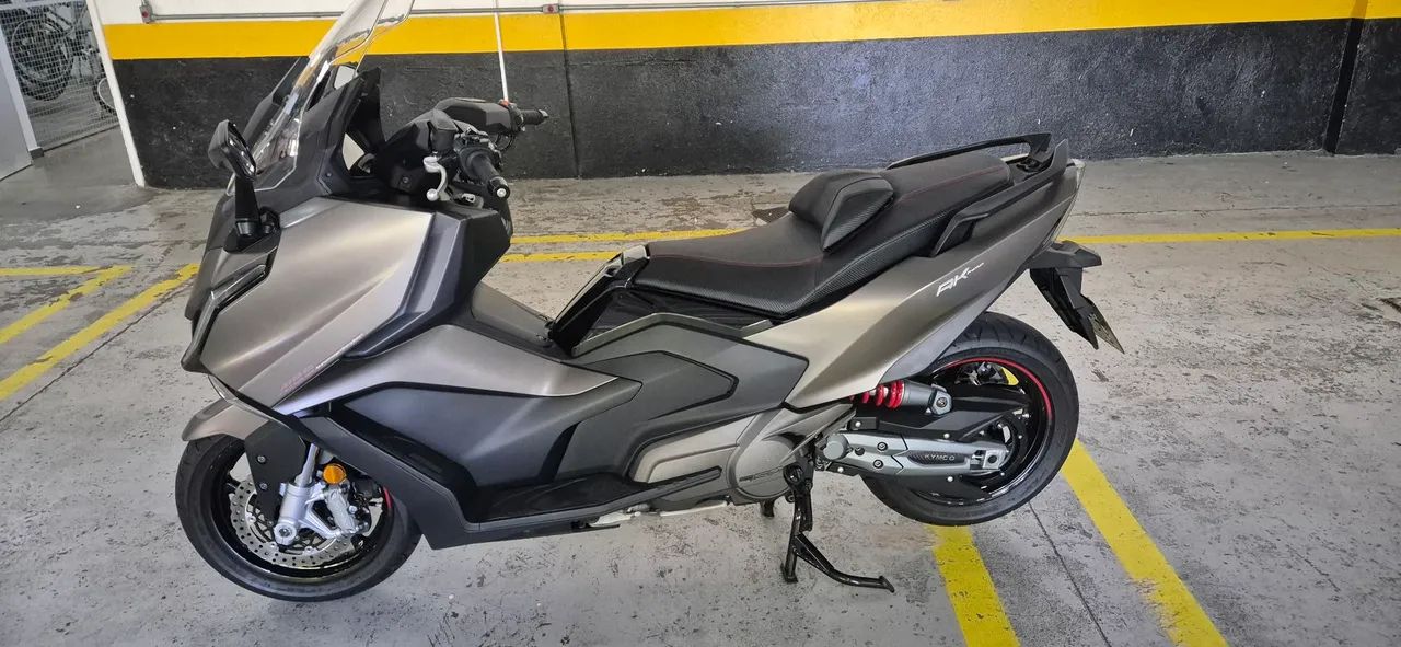 Scooter ak 550 premium  - Foto 2