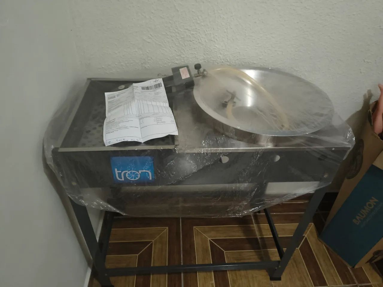 Tacho a gás de inox marca Tron - Foto 2