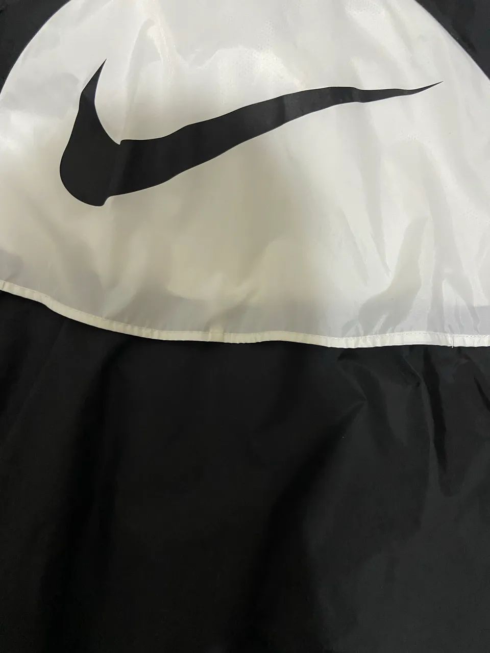 Jaqueta Nike Windrunner black/white
