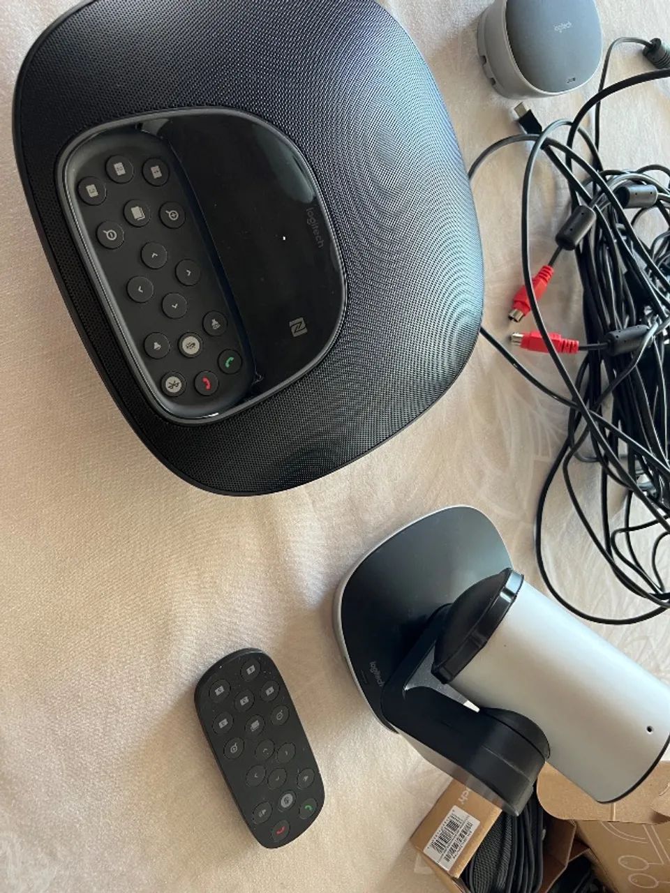 Logitech Group + 2 Microfones - Foto 2