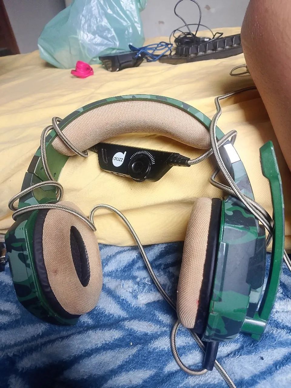 Headset Dazz Special Forces Colors Series Jungle com Fio, Camuflado
