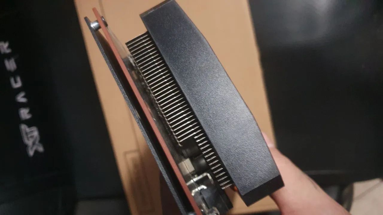RX6600 XT  - Foto 2