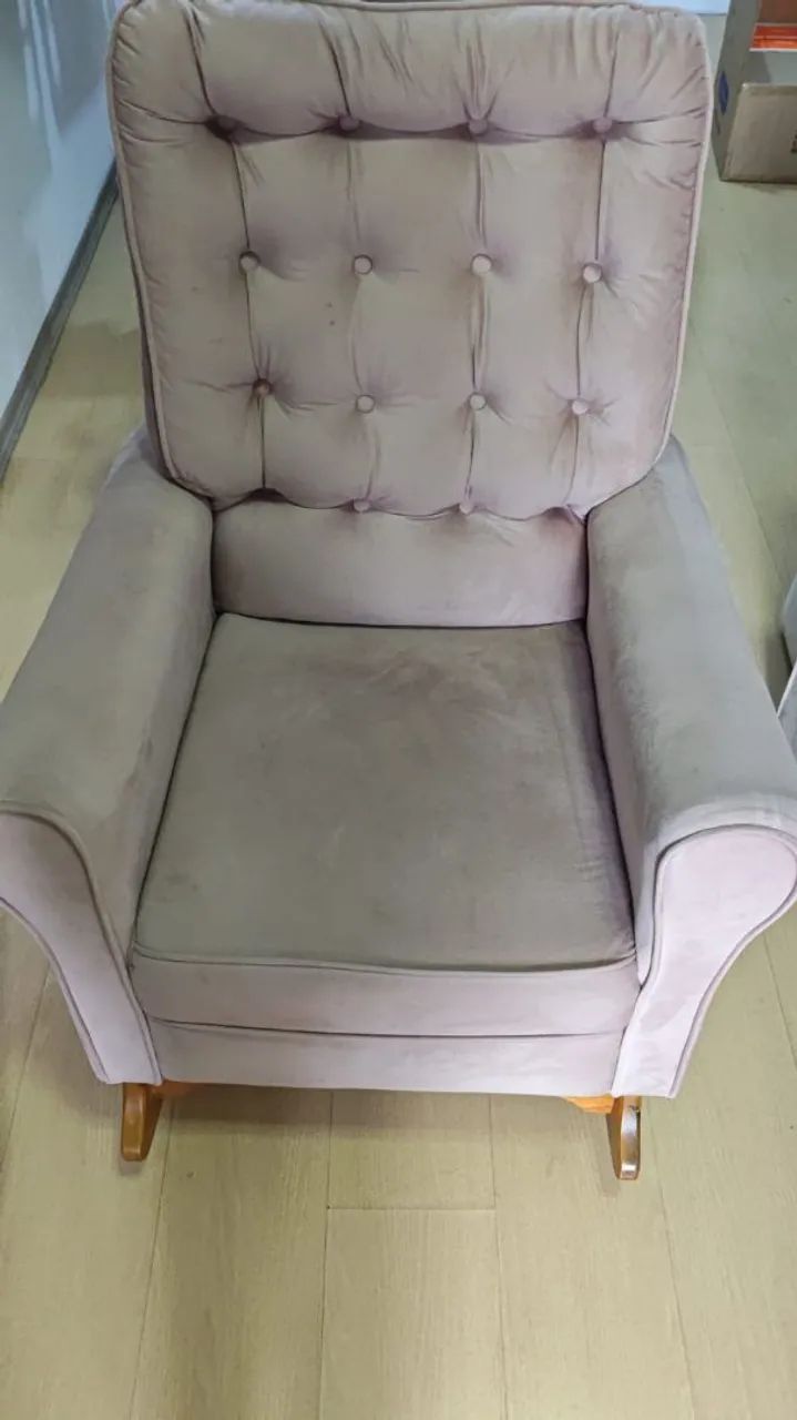 Berço e poltrona de amamentação de balanço  - Foto 2