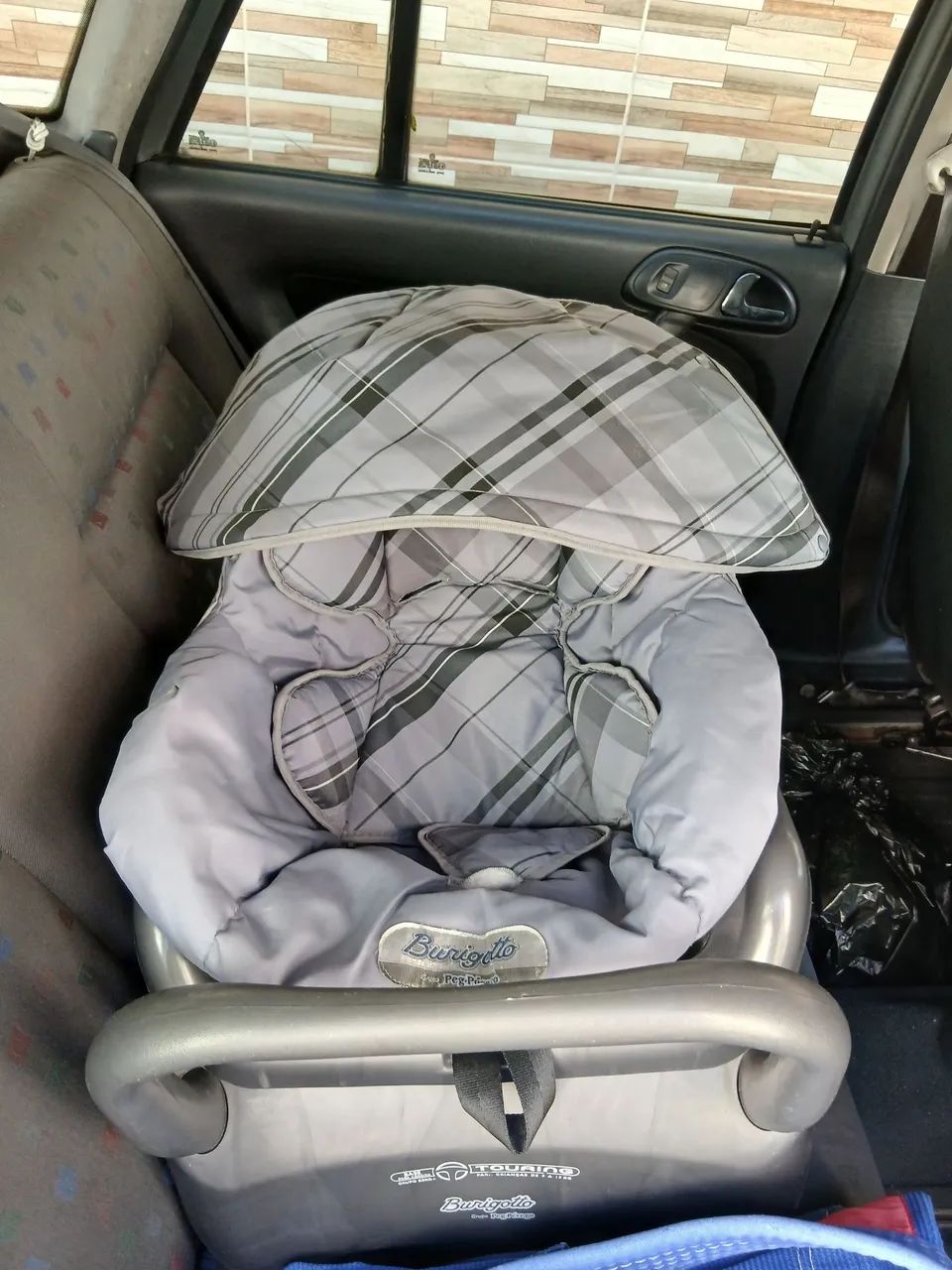 Bebê conforto Burigotto com base 