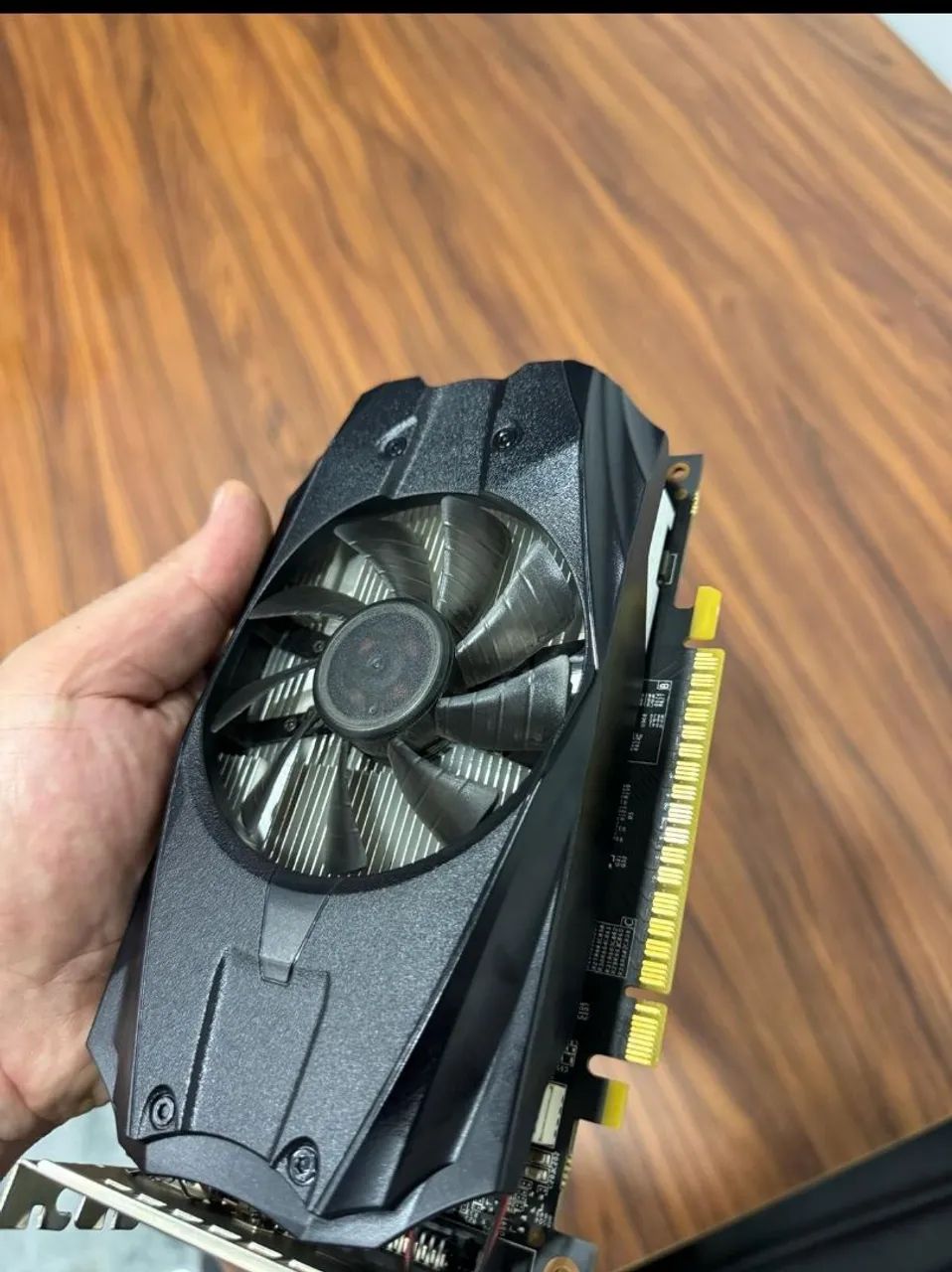 GTX 1050 TI 4GB - Foto 3