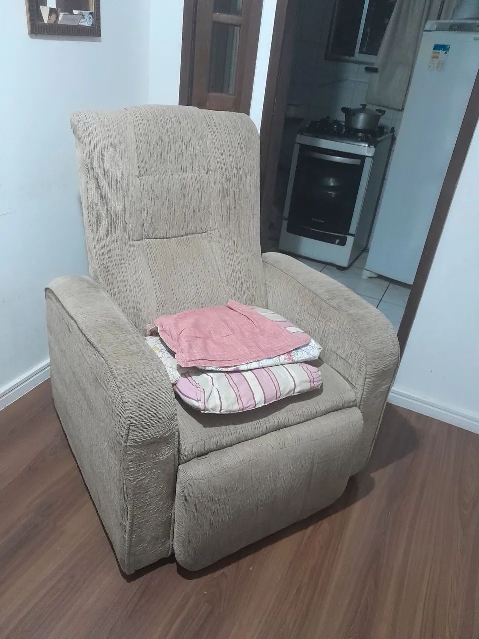 Vendo poltrona reclinavel