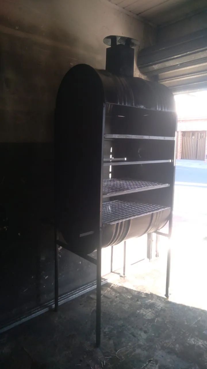 Churrasqueira grande - Foto 2