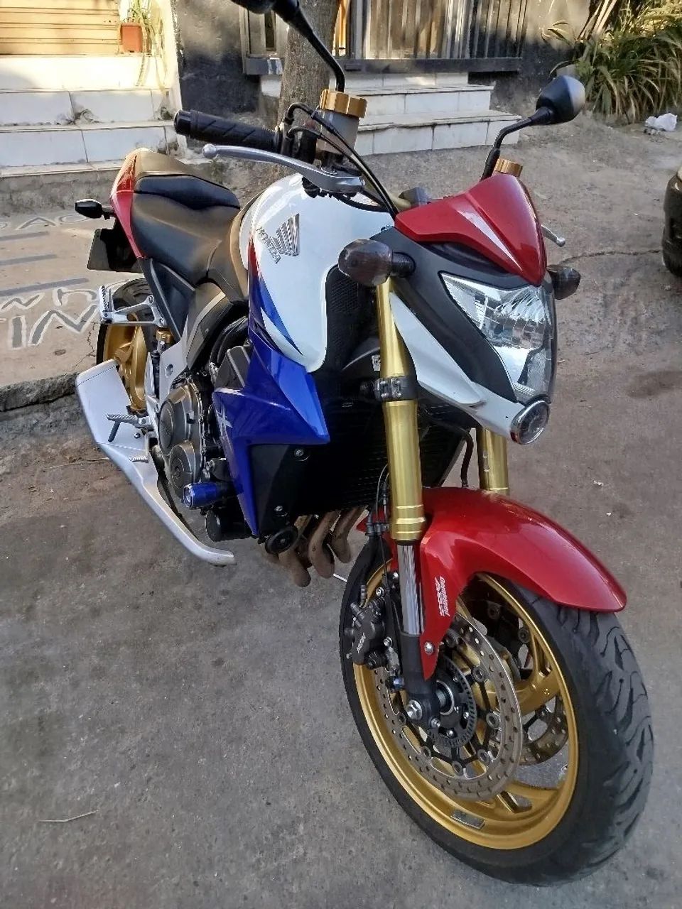 Moto super conservada e top - Foto 3