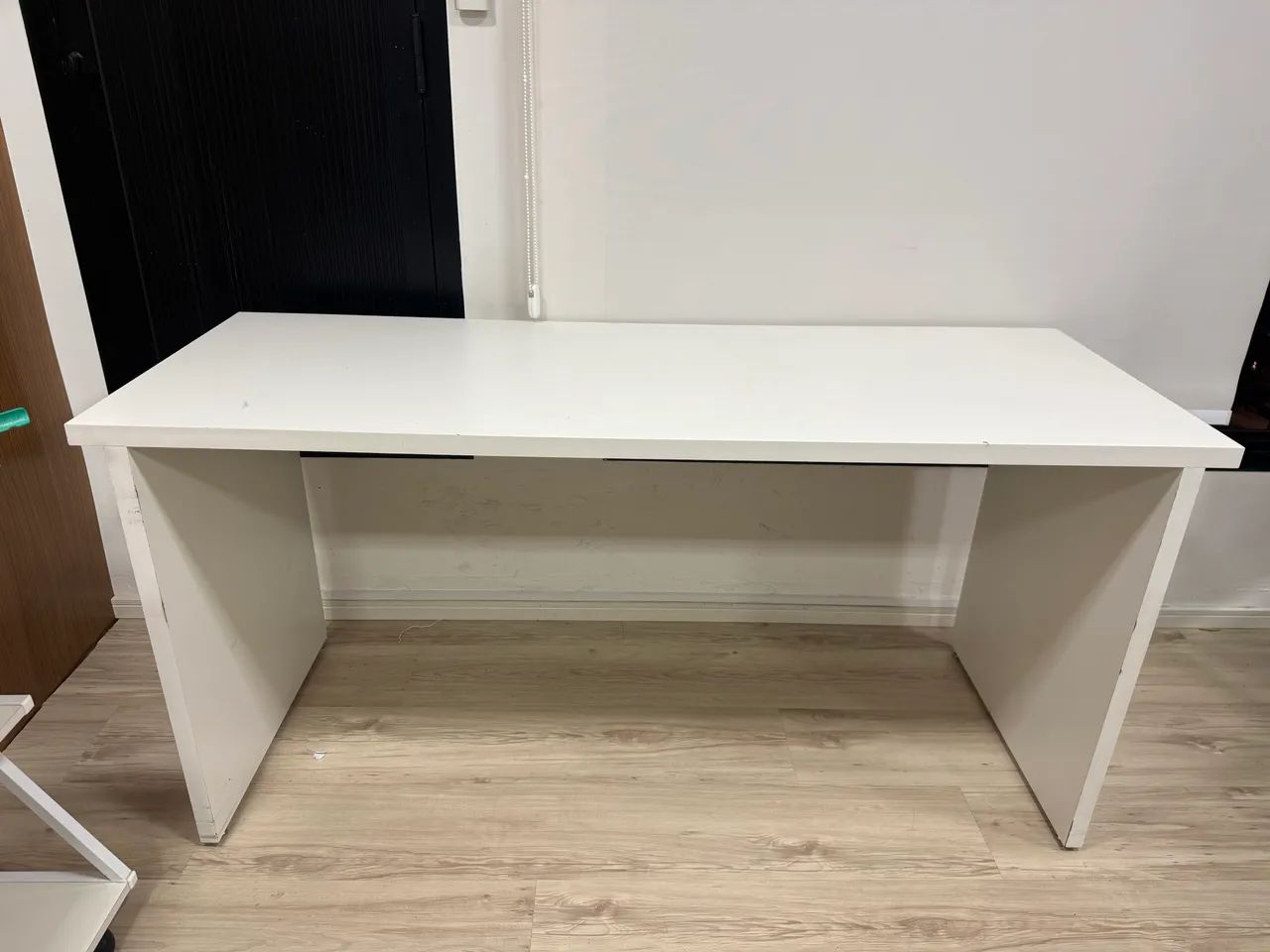 Mesa de escritório branca mdf 1,60cm