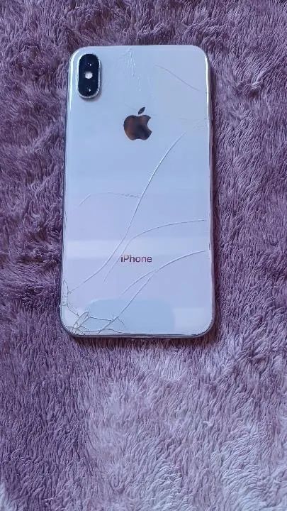 IPHONE X