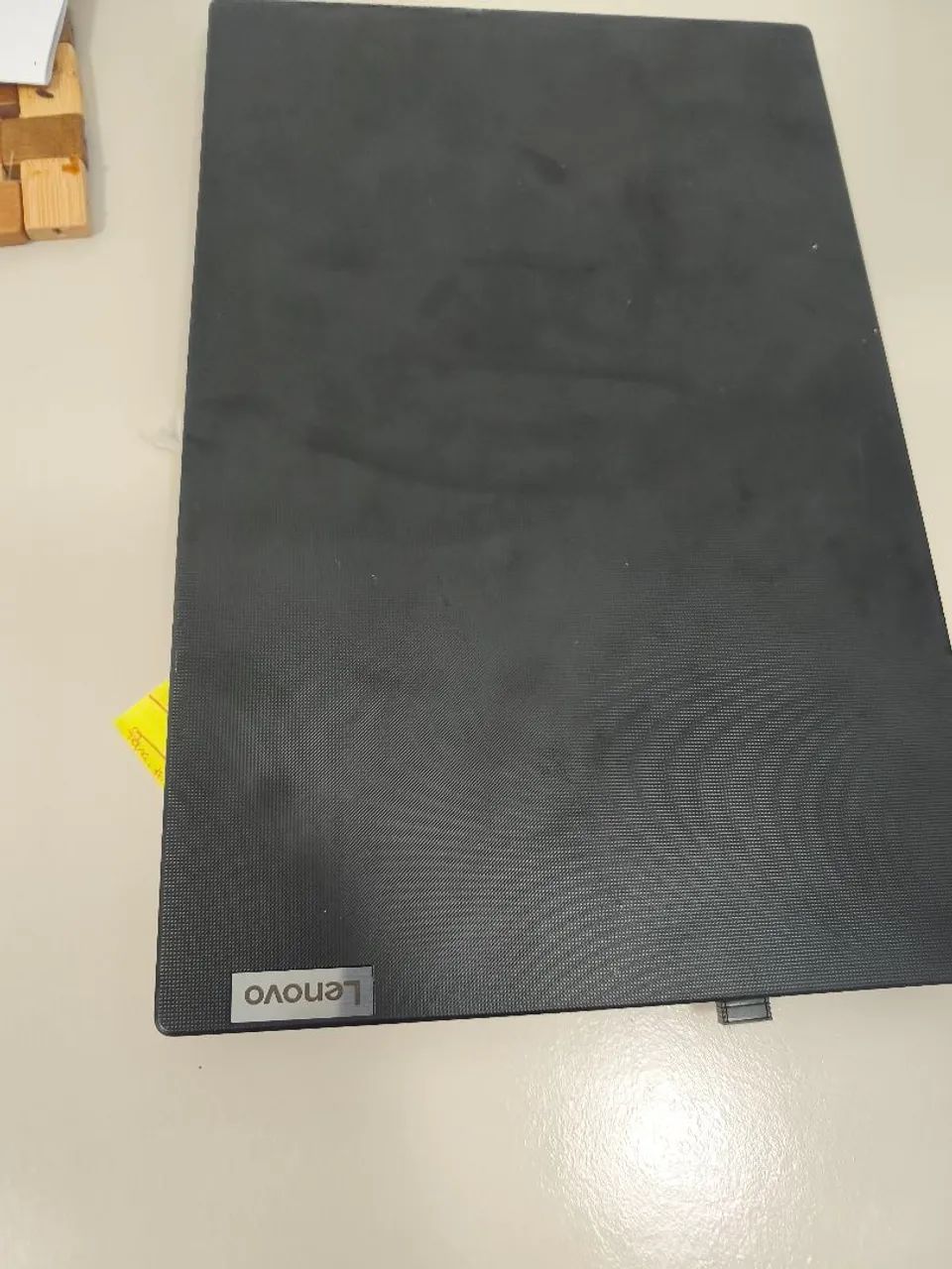 Lenovo V15 G4 AMN
