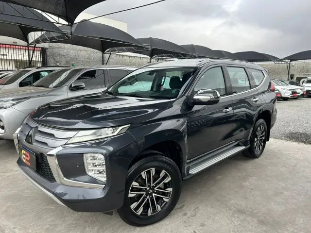 Mitsubishi Pajero 2022