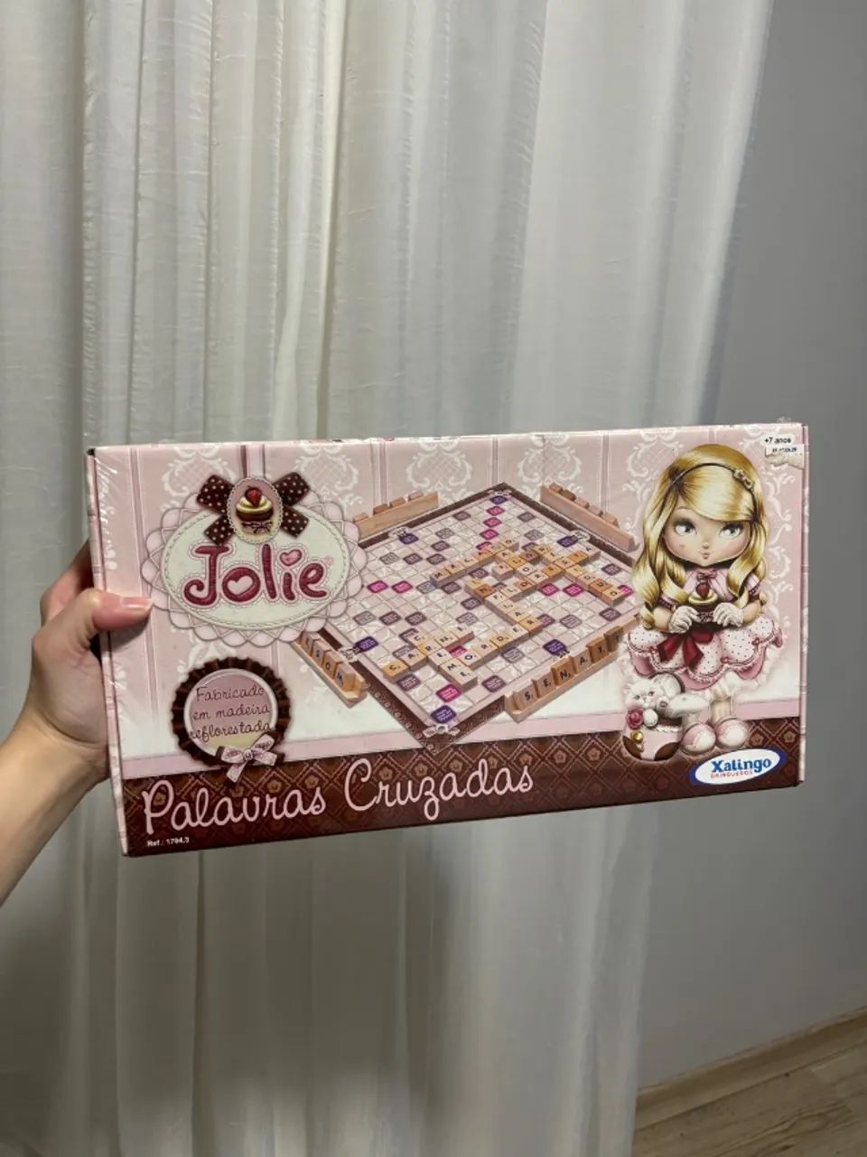 Jogo caça palavras Jolie