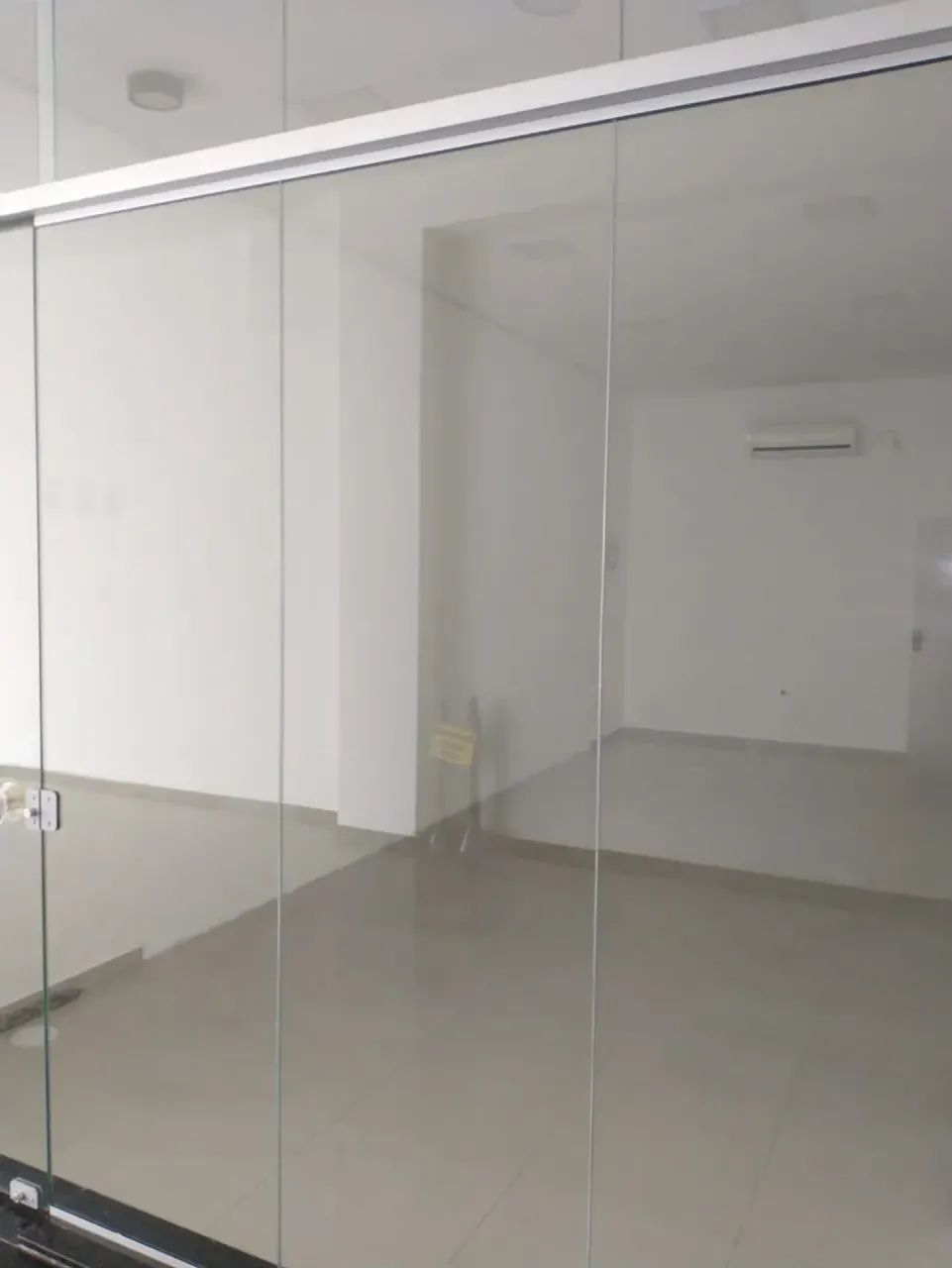 Loja térrea reformada no centro de Blumenau - Foto 5