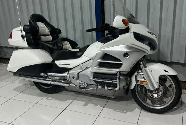 HONDA Gold Wing 2012