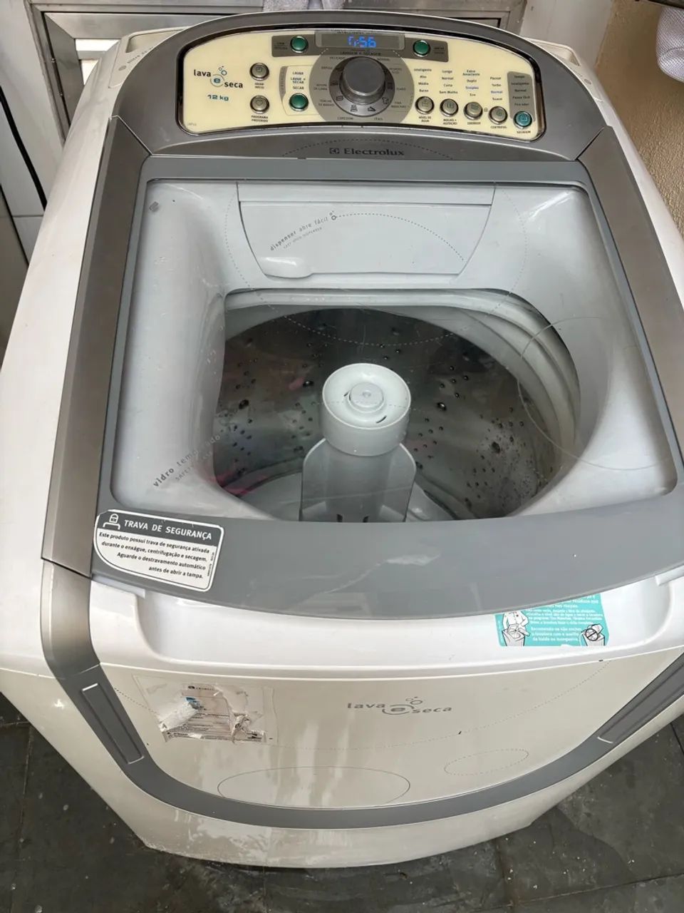 Lava e seca Eletrolux defeito não centrifuga - Foto 2