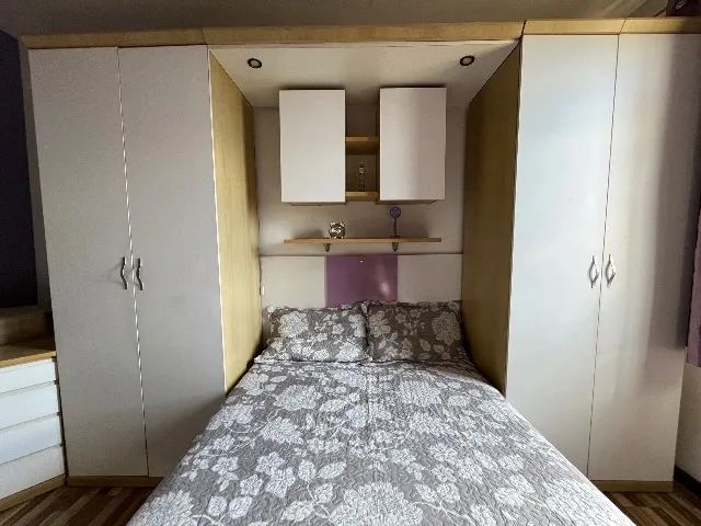Guarda-roupa para cama embutida