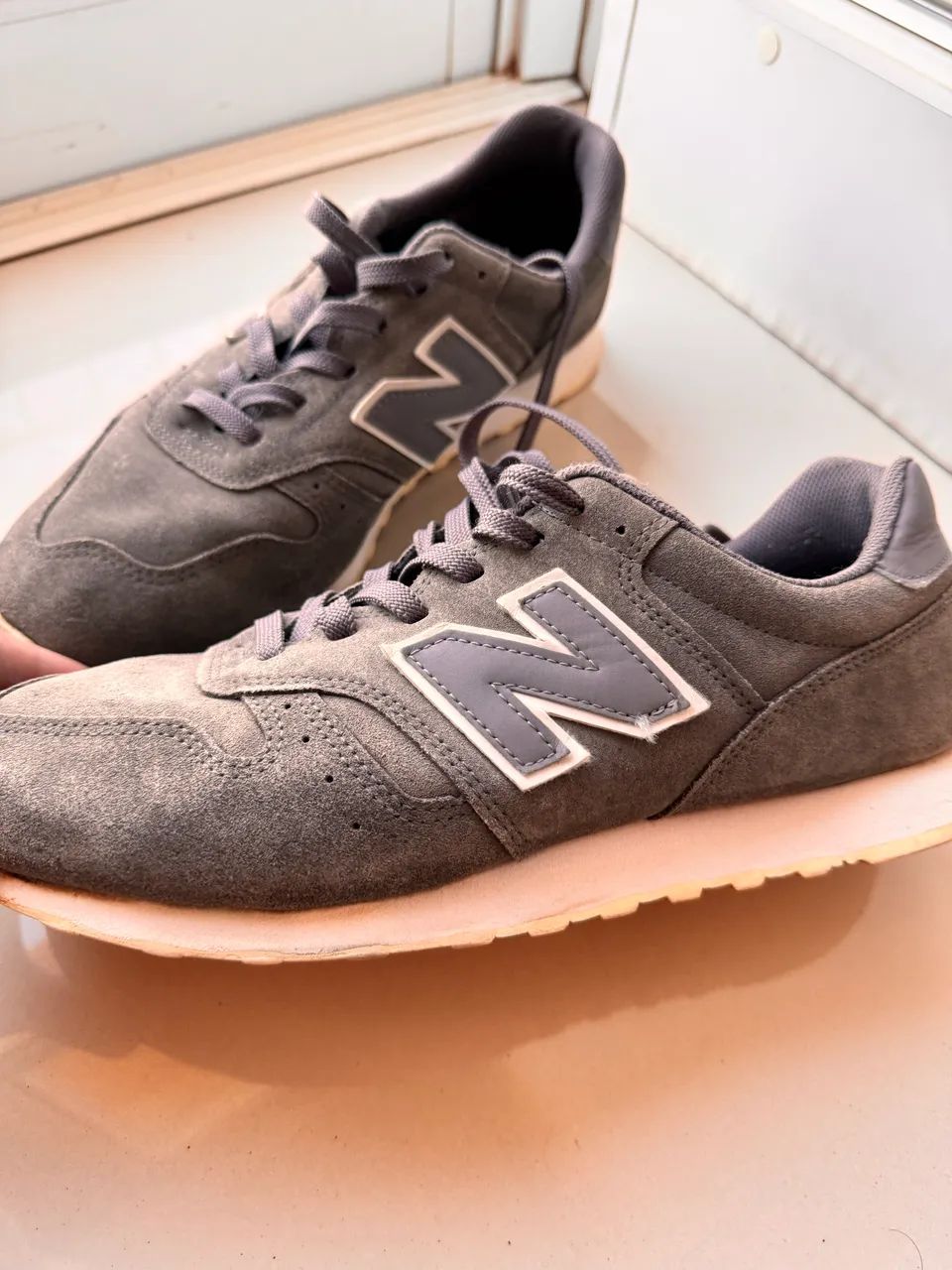 New Balance 373