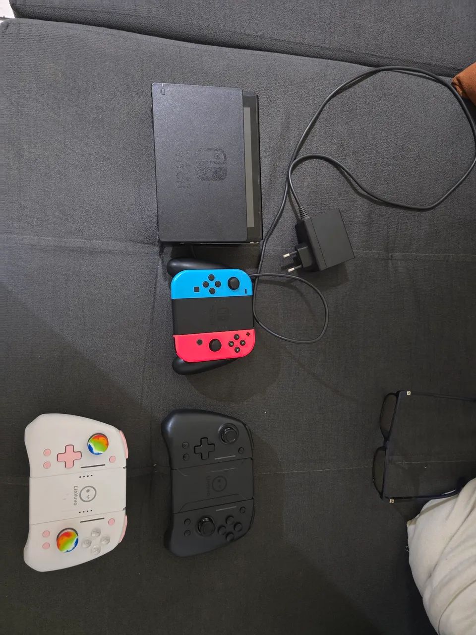 Nintendo Switch V2 - Desbloqueado