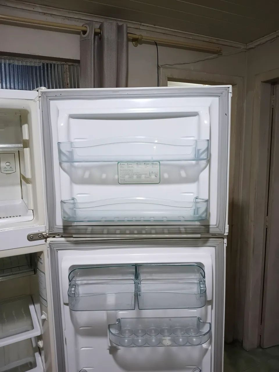 Geladeira com defeito - Foto 2