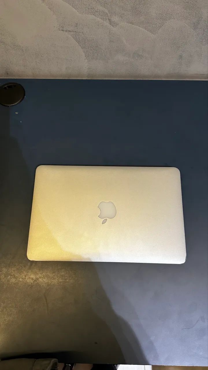 MacBook Air 2011