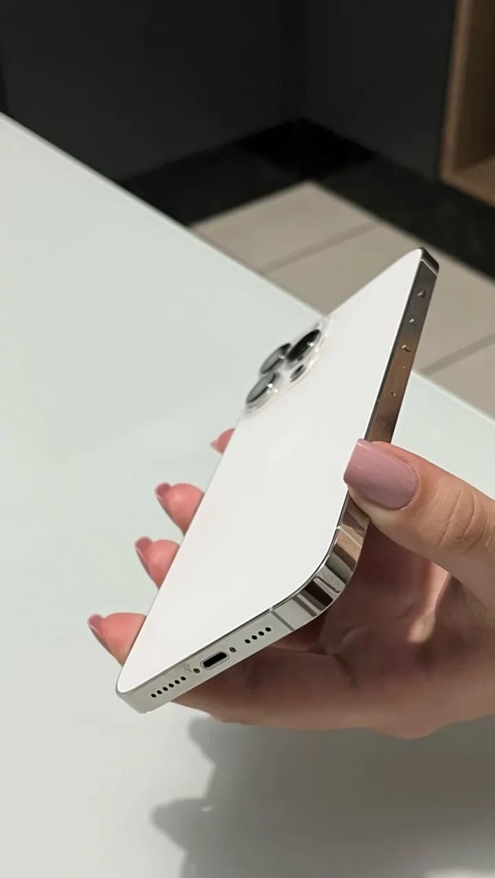 iPhone 13 pro max 256g Branco  - Foto 2