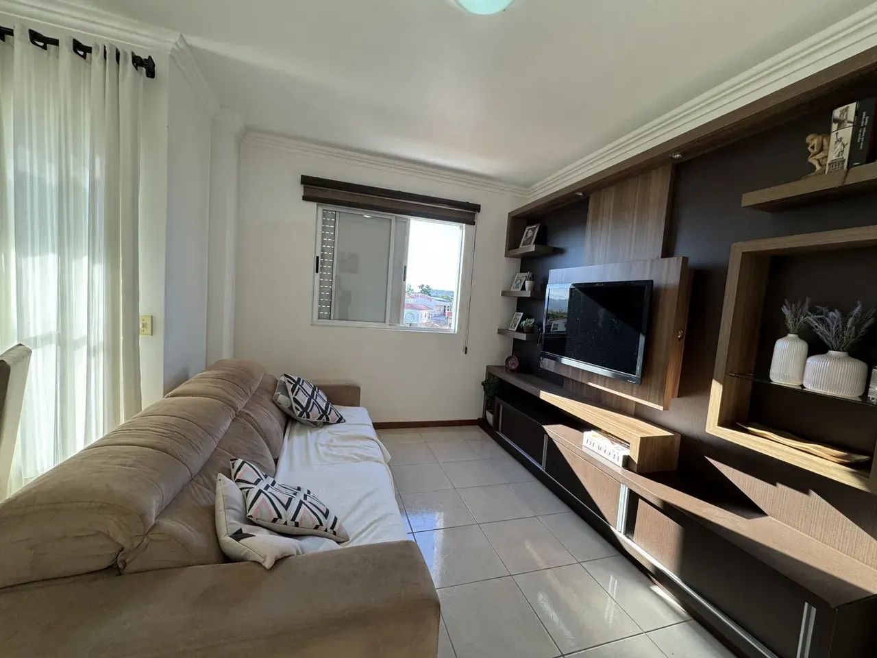 Apartamento Mobiliado no Centro de Cocal do Sul SC - Foto 2