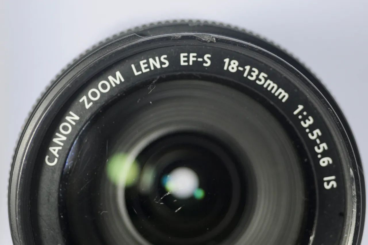Canon efs 18-135mm IS - Acessórios para Câmeras e Filmadoras
