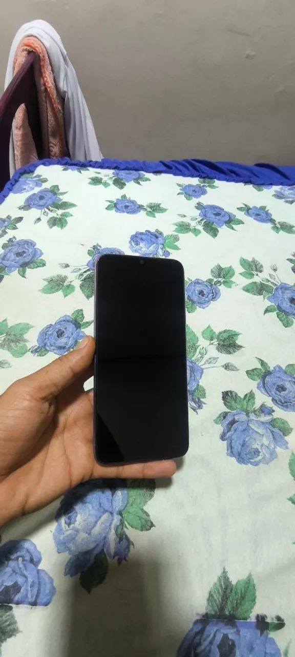 VENDO CELULAR XIAOMI SEM NENHUM DEFEITO  - Foto 3