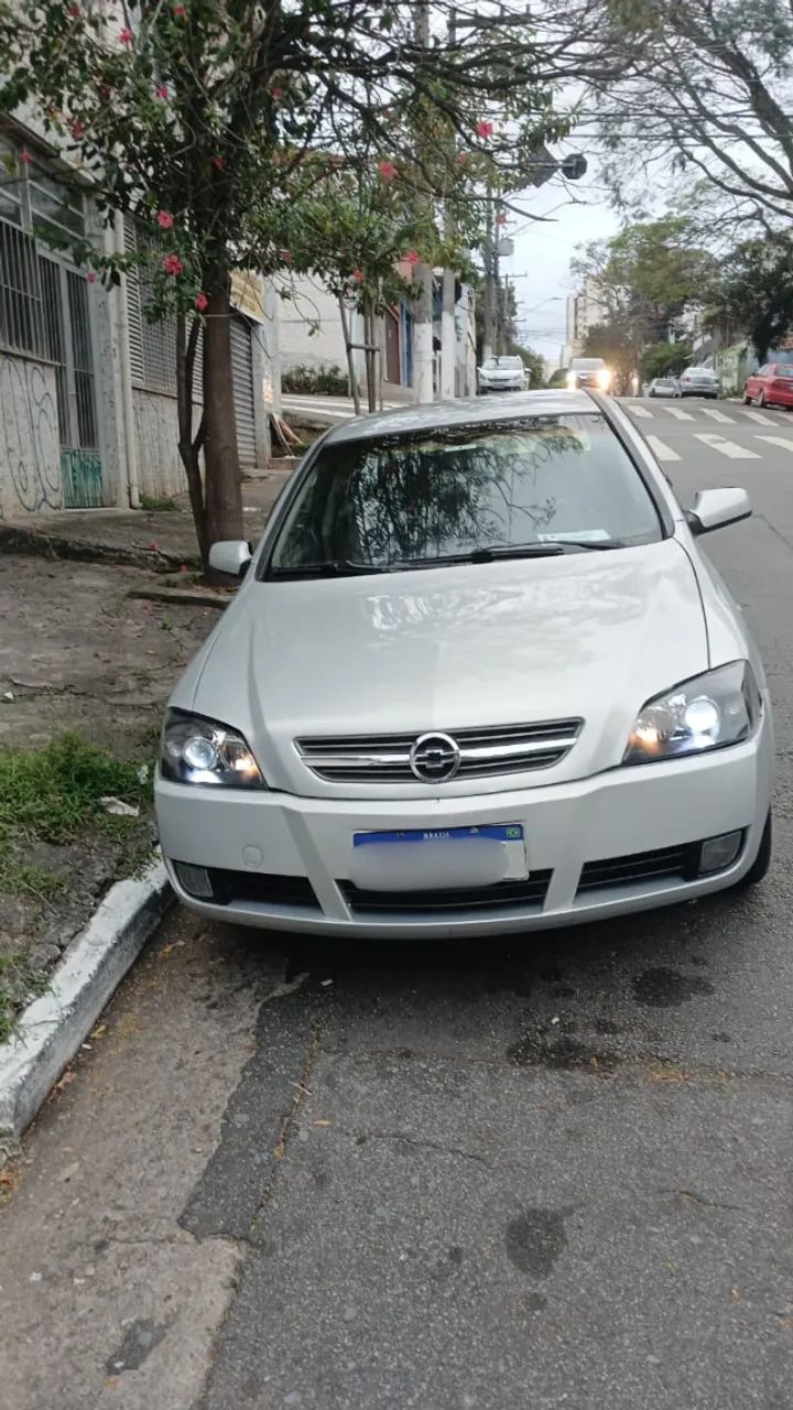 Chevrolet Astra Sedan 2.0/ CD 2.0 MPFI 8V 4P Aut. 2003