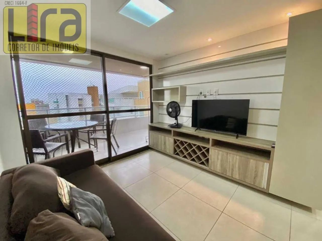 VENDO MEU APARTAMENTO 2 QUARTOS, PORTEIRA FECHADA