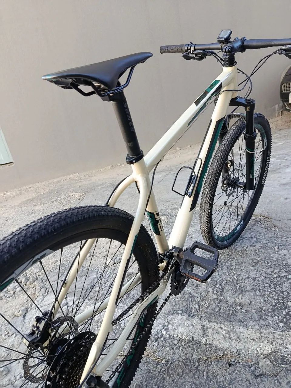 Bicicleta Sense aro 29 - Foto 3