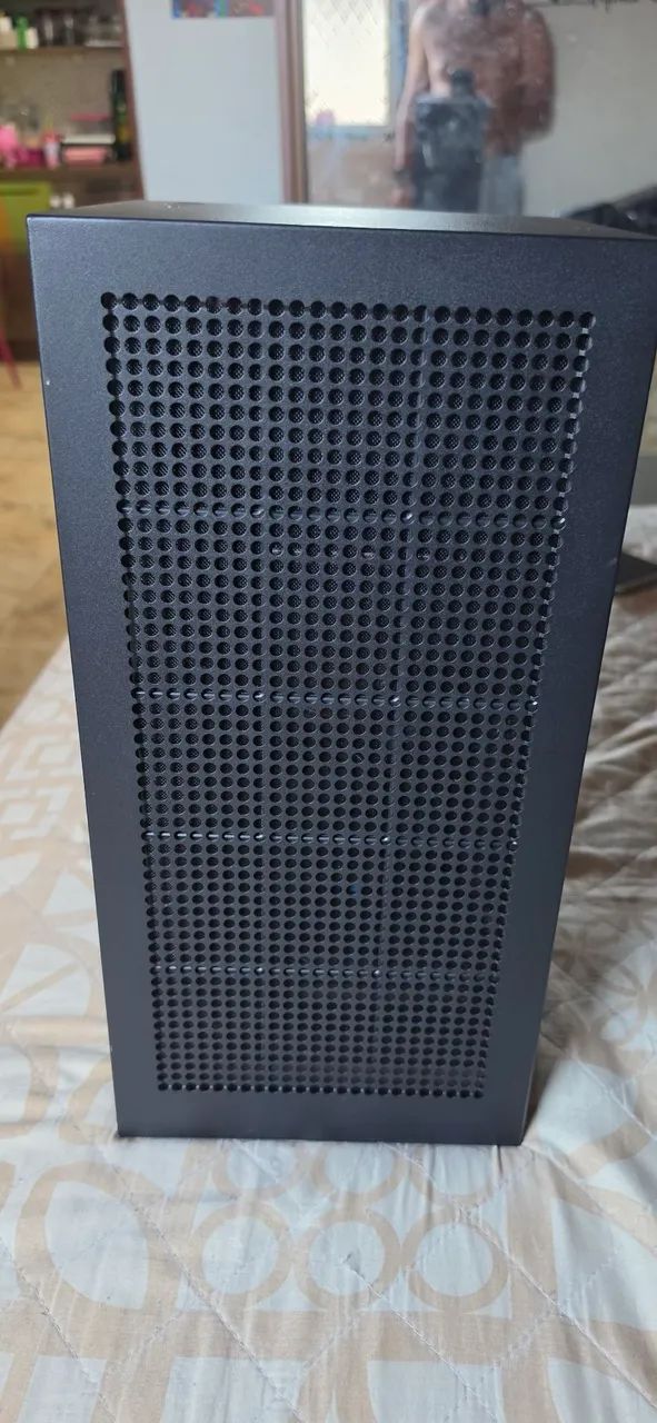 Gabinete Nzxt h1 V2 - Foto 2