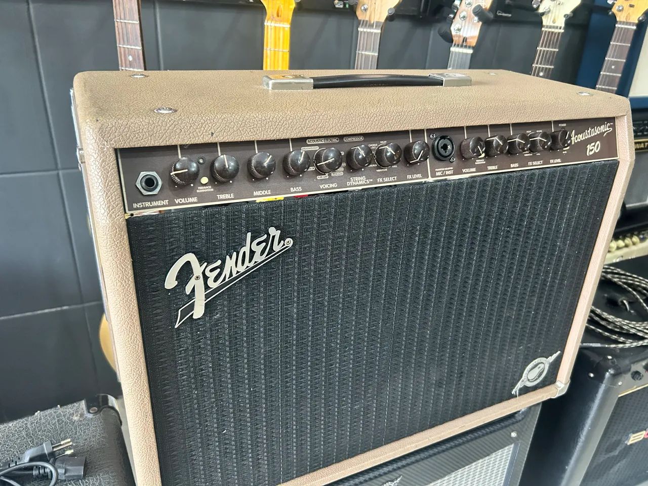 Fender acoustic 150 última unidade  - Foto 2