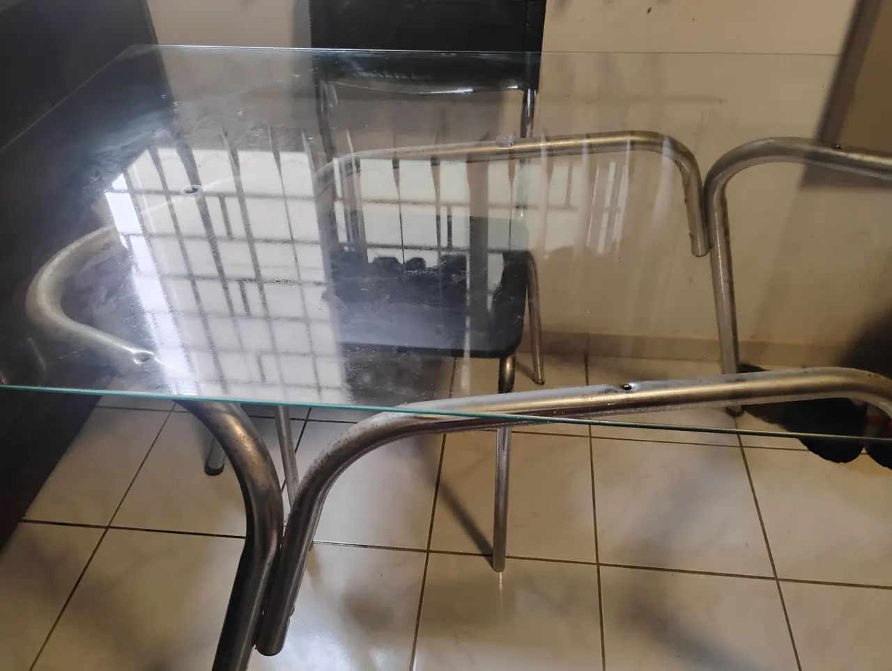 Mesa com tampo de vidro  - Foto 3