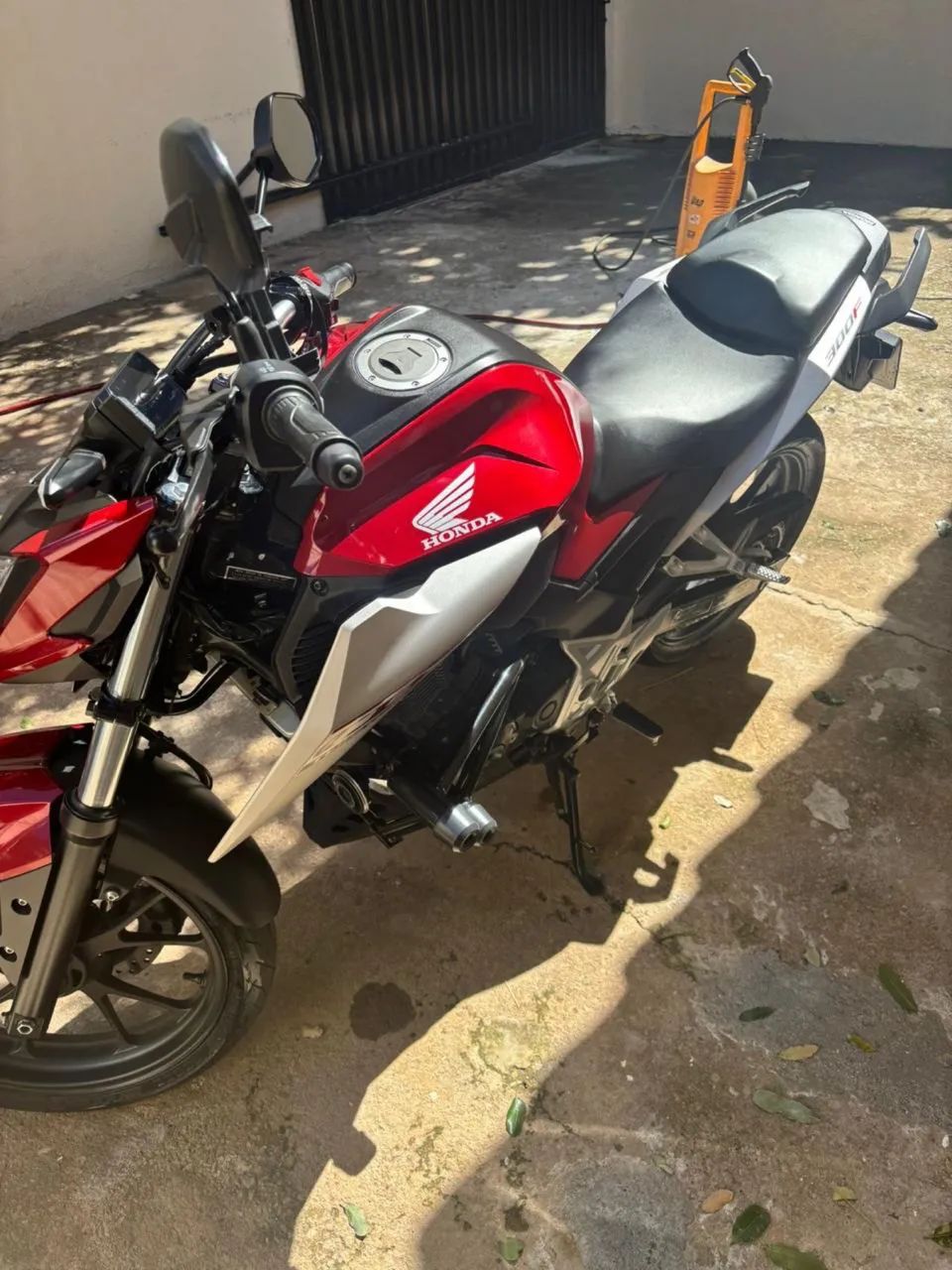 CB 300F - Foto 3