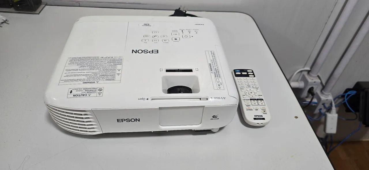 Projetor Epson E20 PowerLite