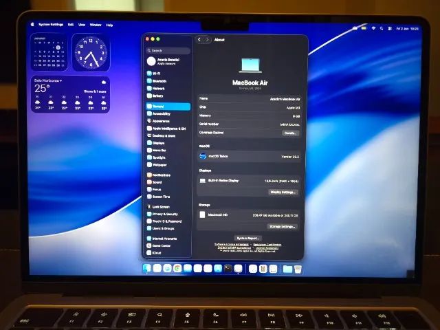 MACBOOK AIR M3 2024 8 GB 256 SSD BATERIA 100% 22 cilcos  - Foto 4