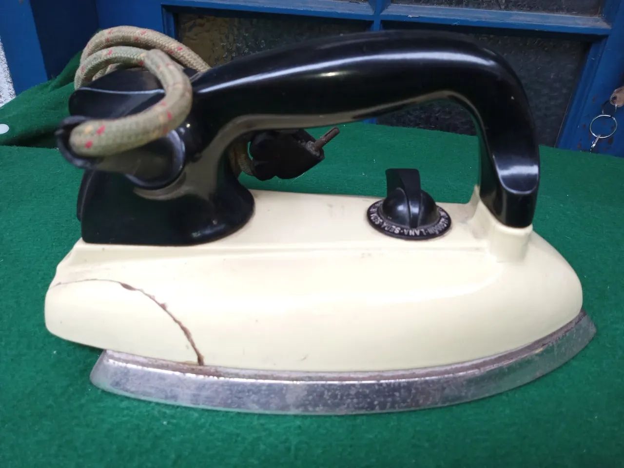 Ferro de passar vintage 