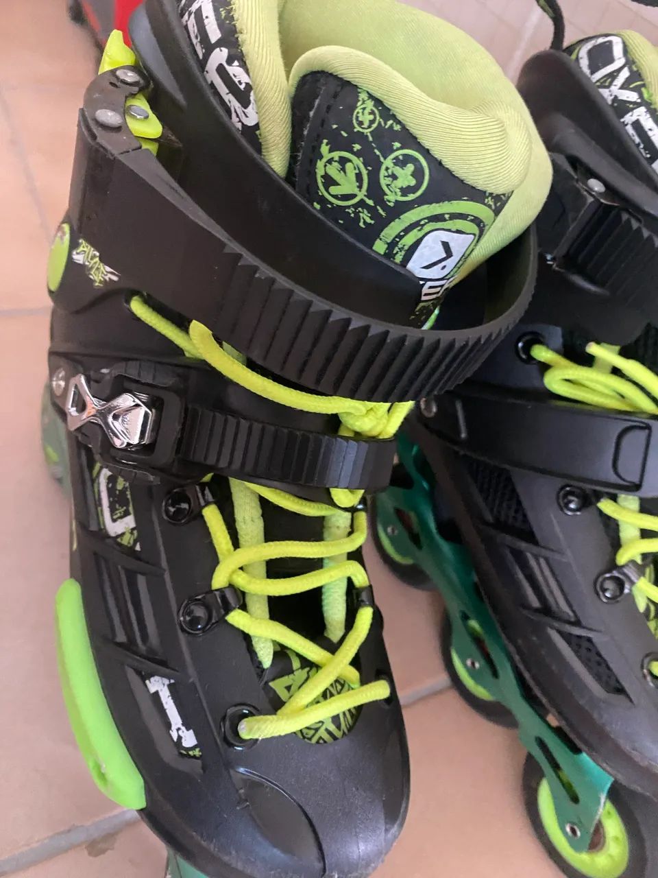 Título: Patins Oxer Freestyle V8 - Seminovo - Tam 36 - Base Alumínio - Foto 2