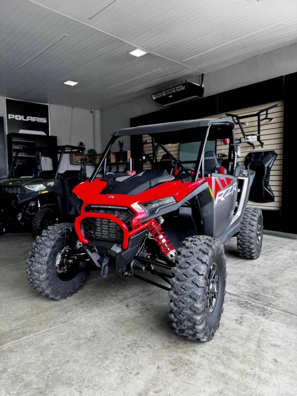 UTV Polaris RZR XP - Foto 2