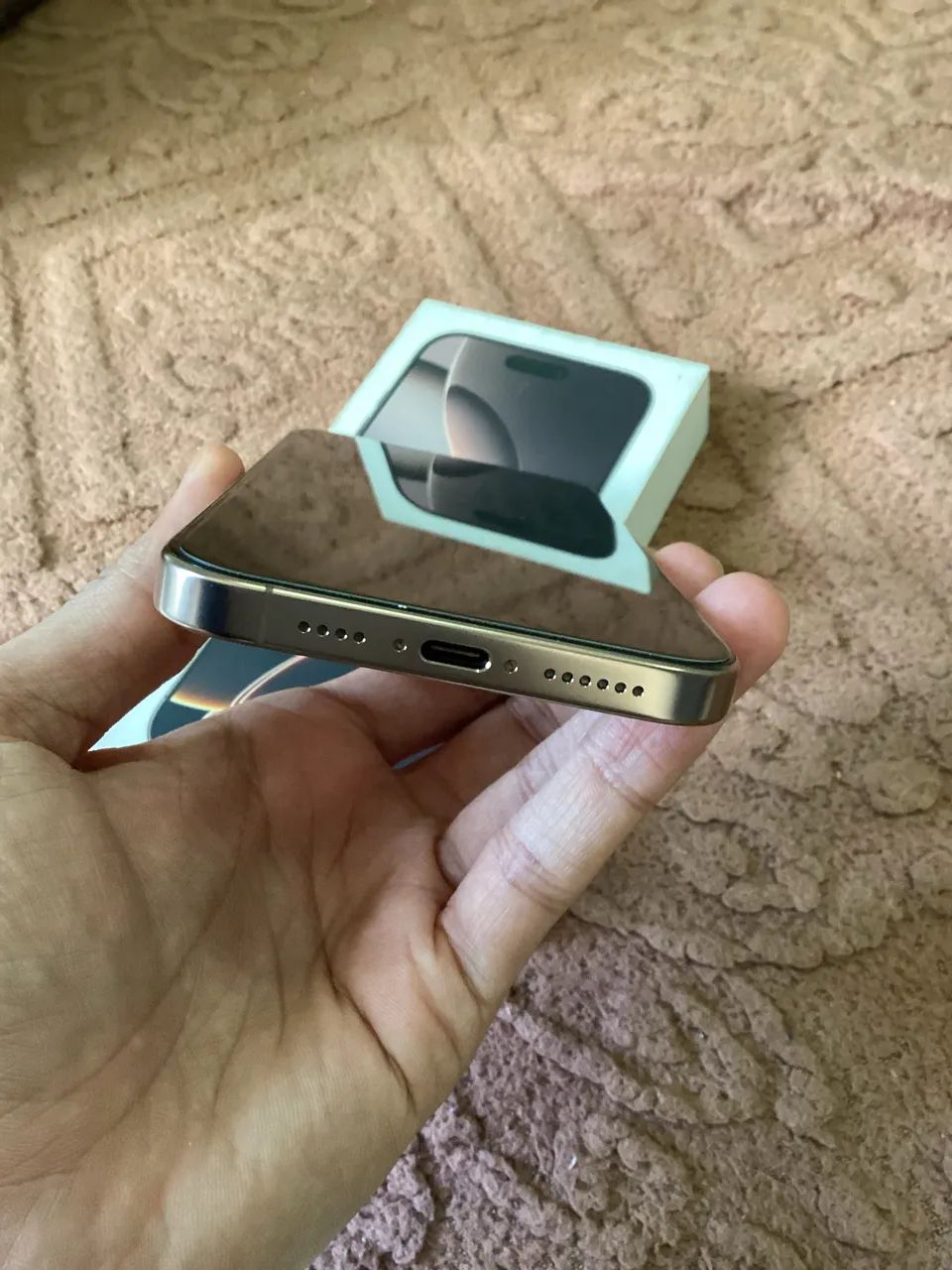 Iphone 16 pro max (Desert 256GB) - Foto 5